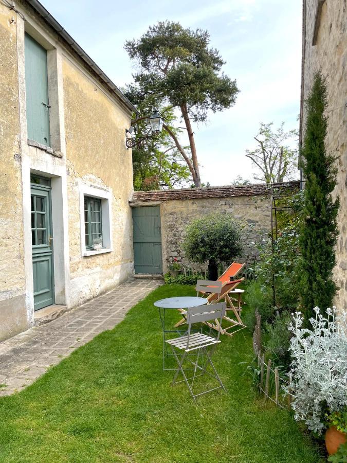 Montigny-sur-LoingLa Pierre Levee公寓 外观 照片